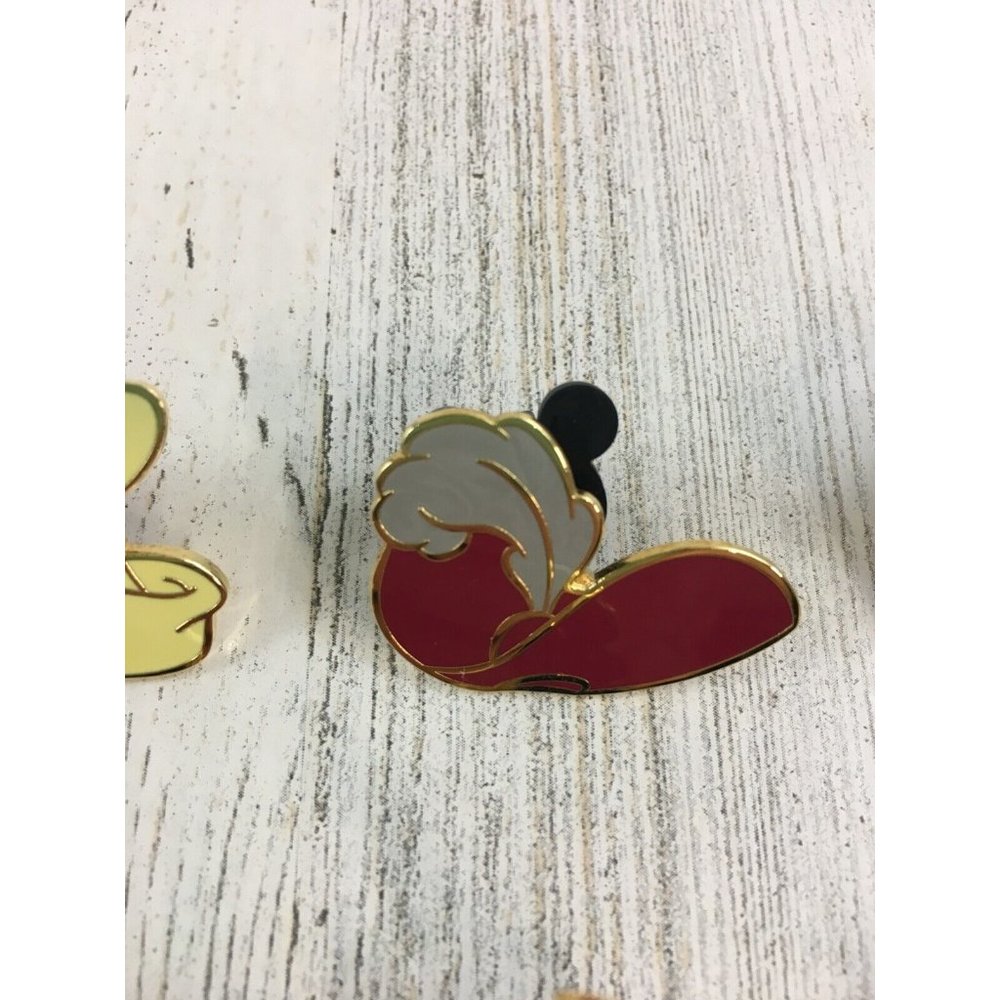 Lot of 6 Disney Cast Exclusive Hat Box Pins Mad Hatter Peter Pan Hook Pinocchio - Picture 3 of 11